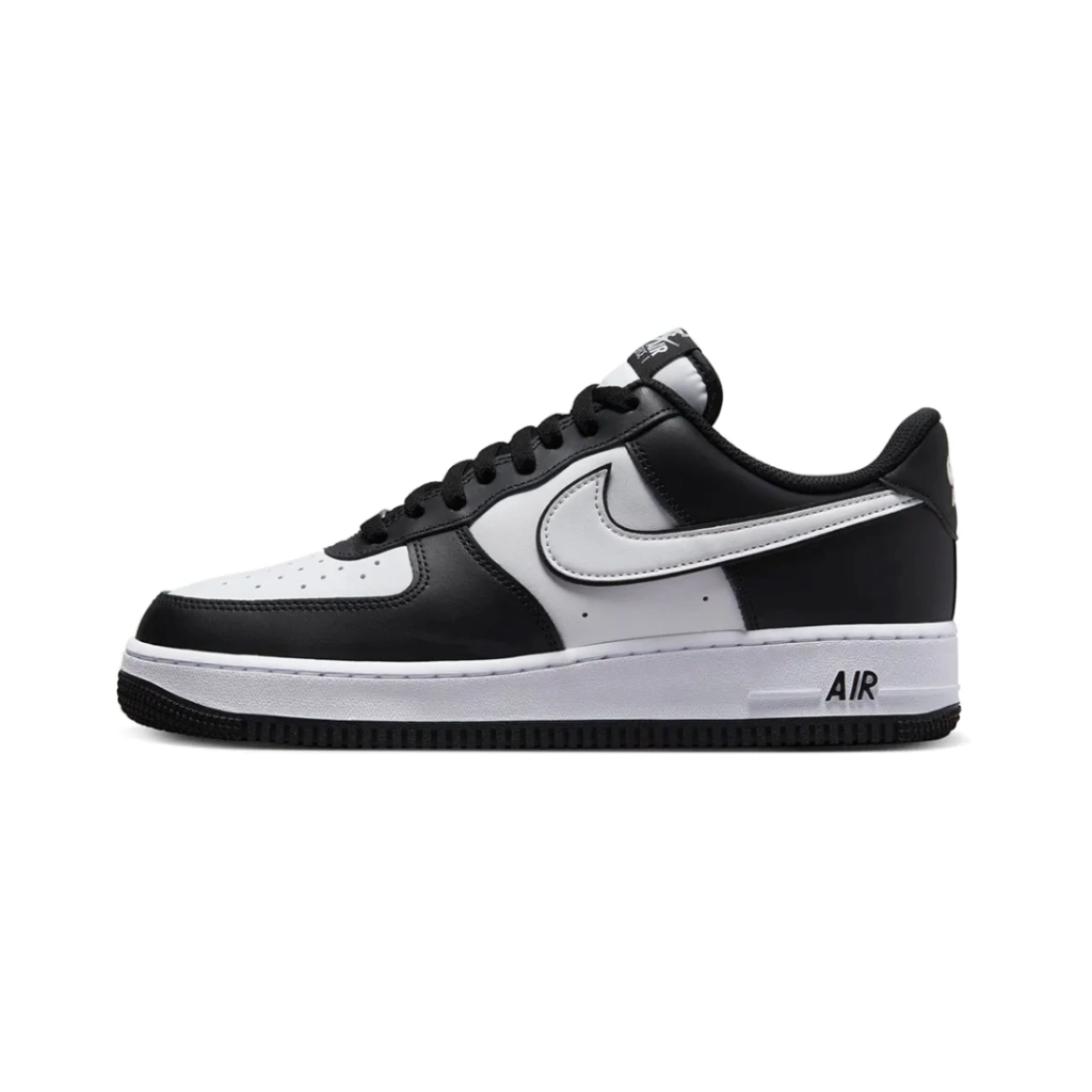 AIR FORCE 1' 07 BLACK WHITE