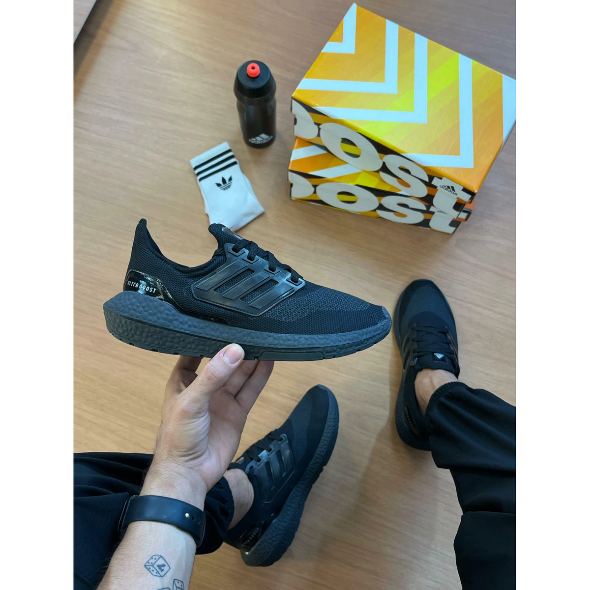 ADIDAS ULTRABOOST BLACK